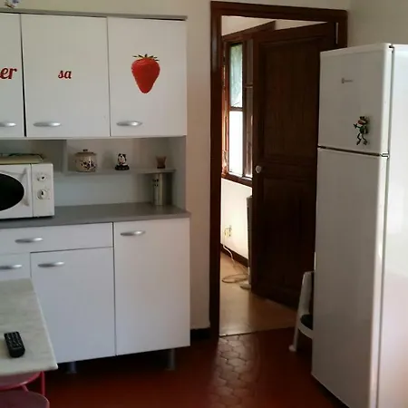Apartment Mane